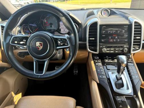 2014 Porsche Cayenne GTS