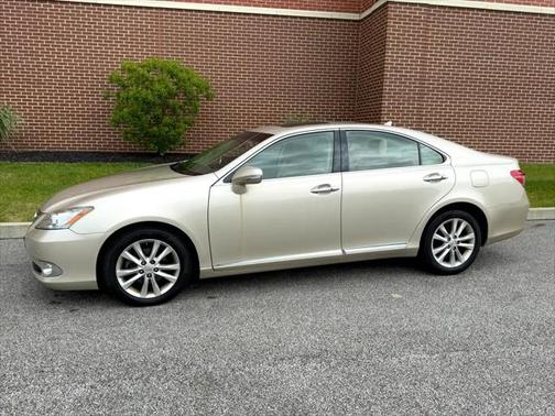 2011 Lexus ES 350 Base