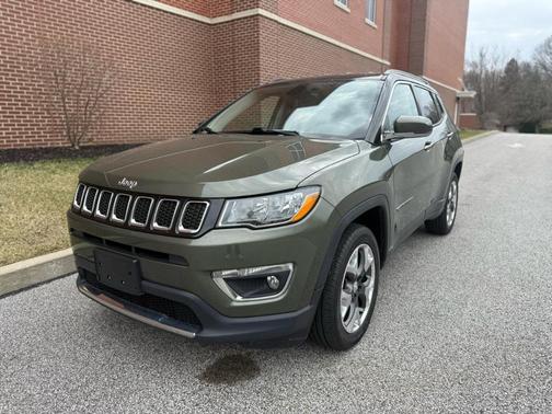 Green 2018 Jeep Compass Limited