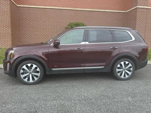 2020 Kia Telluride S
