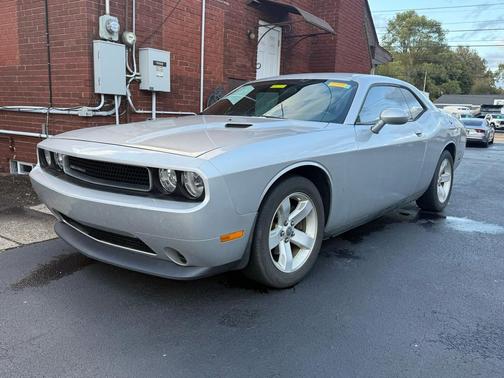 2012 Dodge Challenger SXT