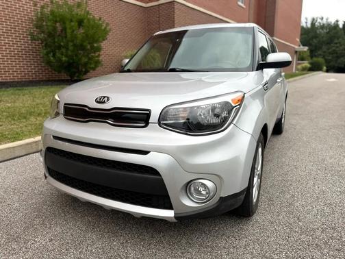 2017 Kia Soul +