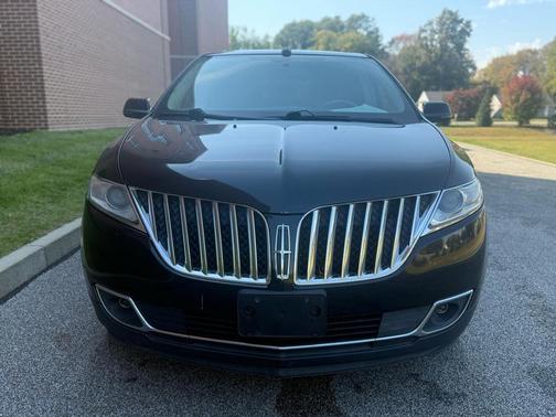 2012 Lincoln MKX Base