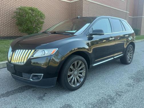 2012 Lincoln MKX Base