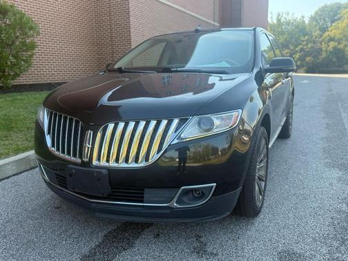 2012 Lincoln MKX Base