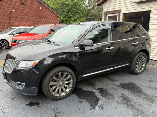 2012 Lincoln MKX Base