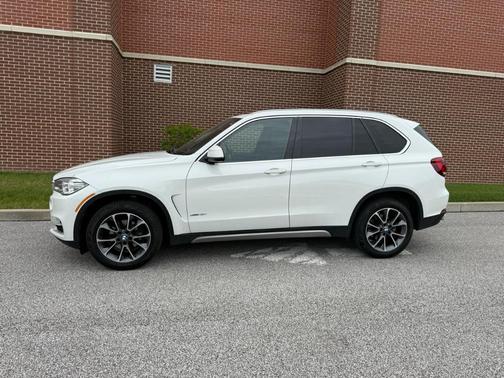 White 2018 BMW X5 xDrive35i