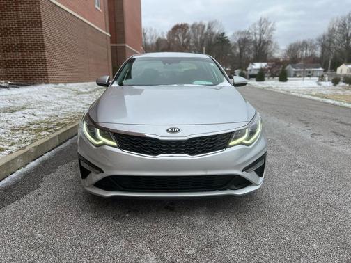 2020 Kia Optima LX
