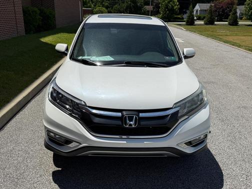 White 2016 Honda CR-V EX