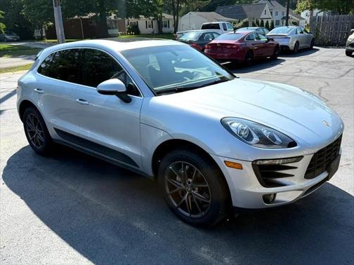 2015 Porsche Macan S