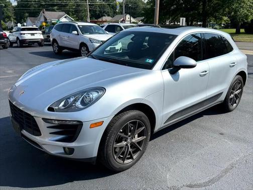 2015 Porsche Macan S
