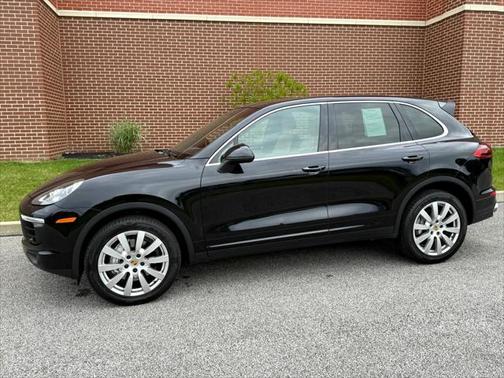 2017 Porsche Cayenne S