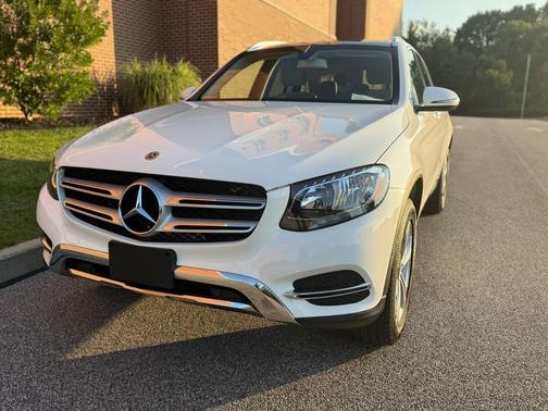 2017 Mercedes-Benz GLC 300 4MATIC