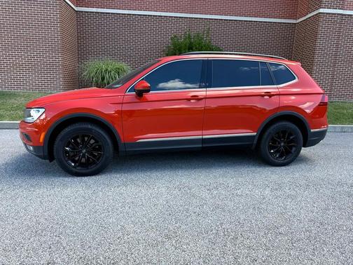 2018 Volkswagen Tiguan 2.0T SE