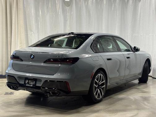 Gray Metallic 2026 BMW 760 760i xDrive