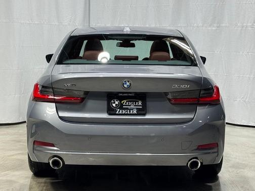 2024 BMW 330 i xDrive