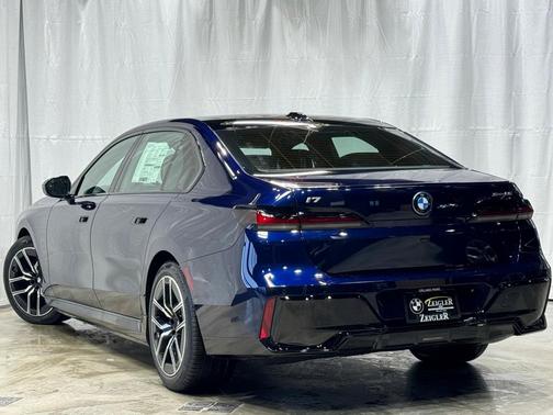 2026 BMW i7 XDrive60