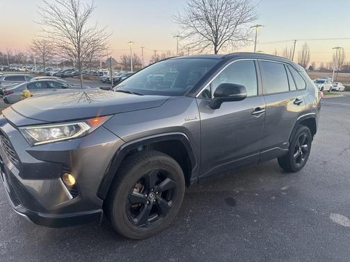 2020 Toyota RAV4 Hybrid XSE