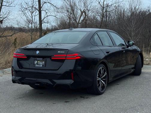 2026 BMW 530 i xDrive