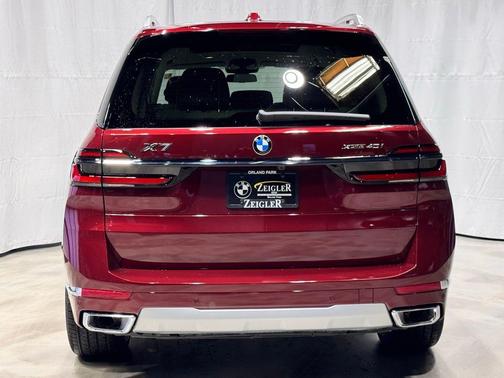 2026 BMW X7 xDrive40i