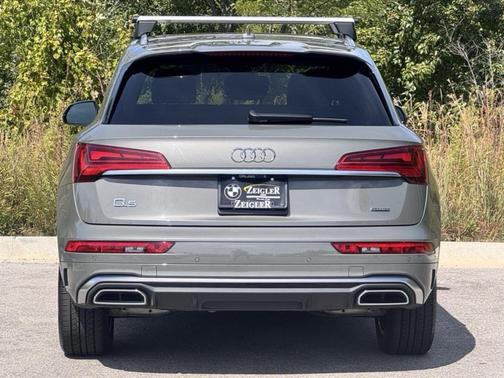 2023 Audi Q5 45 S line Premium Plus