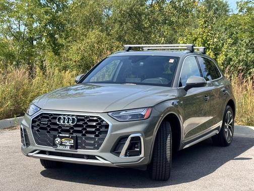 2023 Audi Q5 45 S line Premium Plus