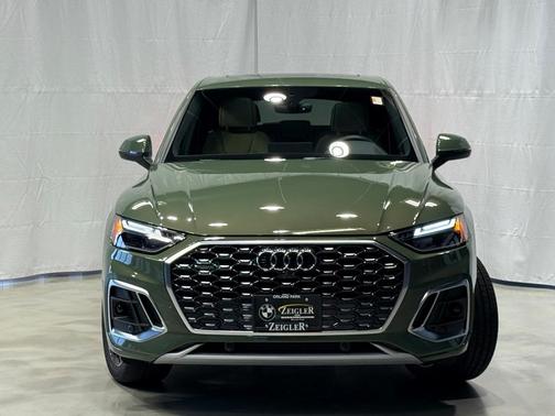 2023 Audi Q5 45 S line quattro Premium