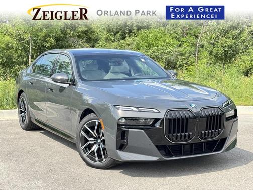 2025 BMW 740 i xDrive