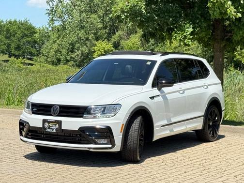 2021 Volkswagen Tiguan 2.0T SE R-Line Black