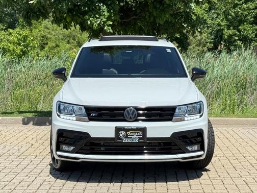 2021 Volkswagen Tiguan 2.0T SE R-Line Black