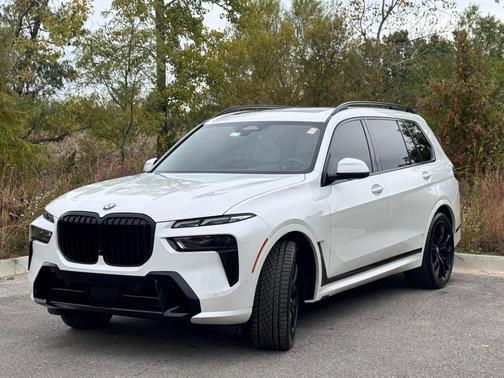 2023 BMW X7 xDrive40i