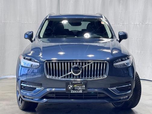 2022 Volvo XC90 T6 Inscription 6 Passenger