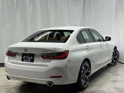 2025 BMW 330 i xDrive