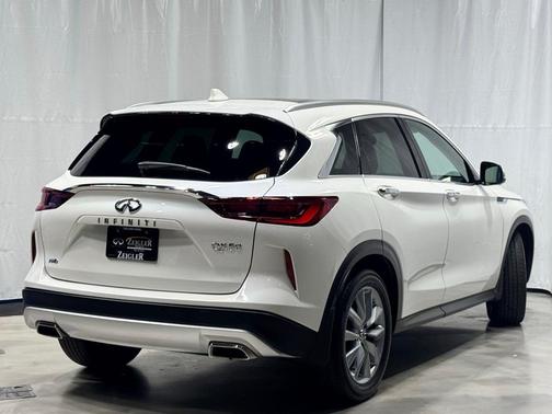 2022 INFINITI QX50 ESSENTIAL