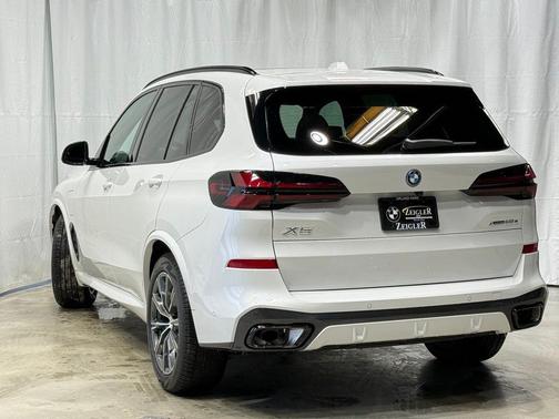 2026 BMW X5 PHEV xDrive50e