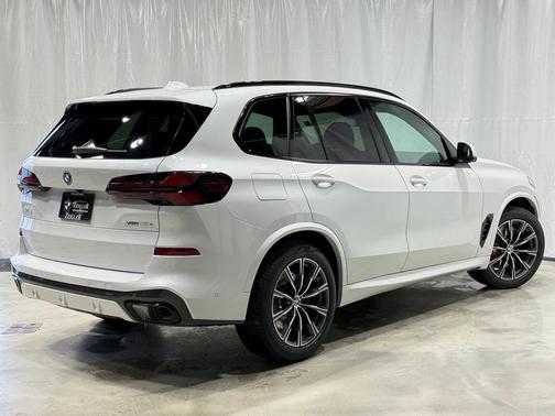 2026 BMW X5 PHEV xDrive50e