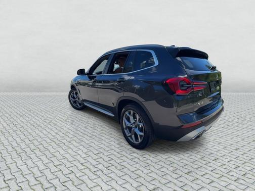 Dark Graphite Metallic 2024 BMW X3 xDrive30i