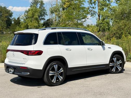 2023 Mercedes-Benz EQB 300 Base 4MATIC