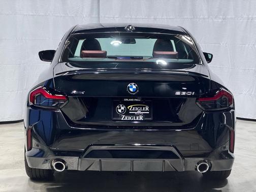 2026 BMW 230 i xDrive