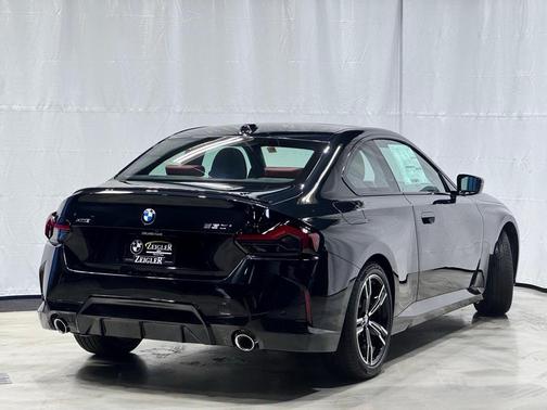 2026 BMW 230 i xDrive