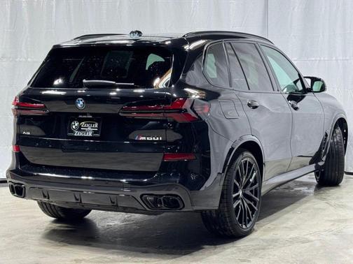 2026 BMW X5 M60i