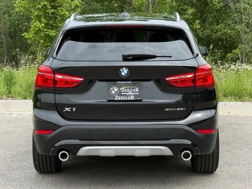 2021 BMW X1 xDrive28i