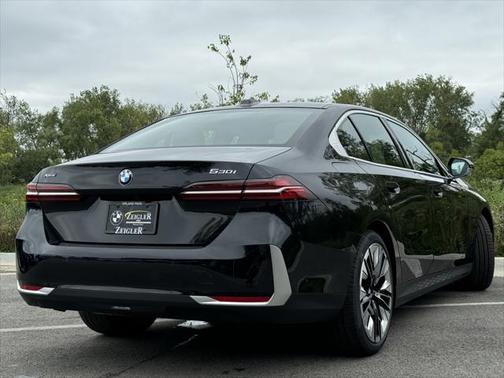2024 BMW 530 i xDrive