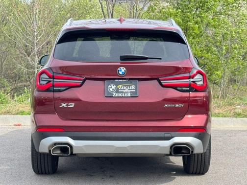Aventurin Red Metallic 2022 BMW X3 xDrive30i