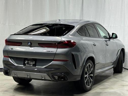2026 BMW X6 xDrive40i