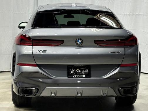 2026 BMW X6 xDrive40i