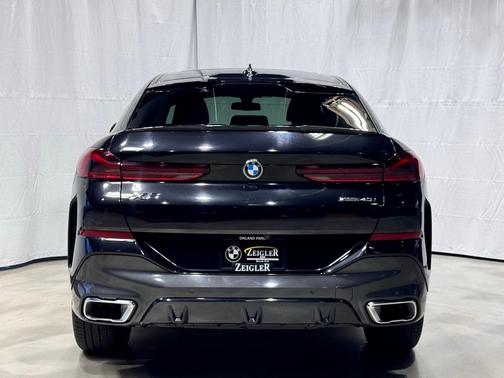2023 BMW X6 xDrive40i