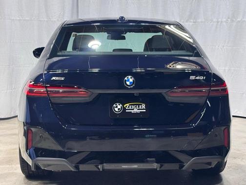 2026 BMW 540 i xDrive