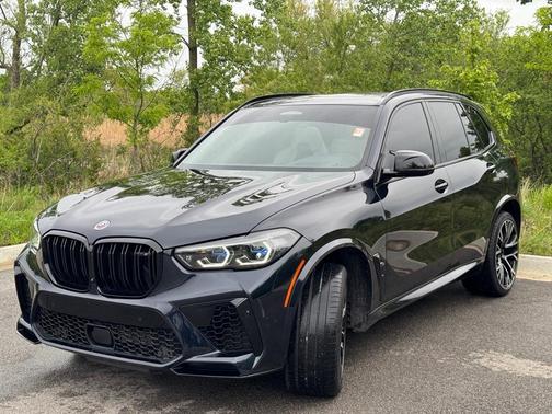 2022 BMW X5 M Base