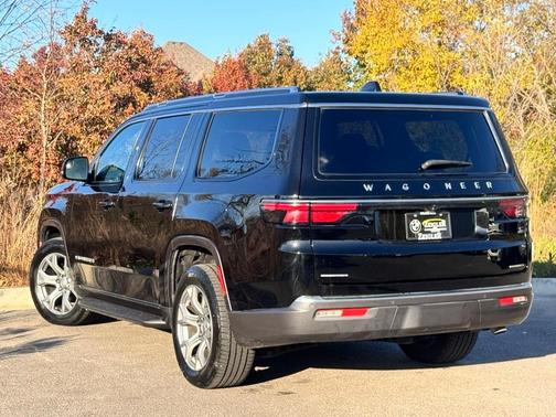 2022 Jeep Wagoneer Series II